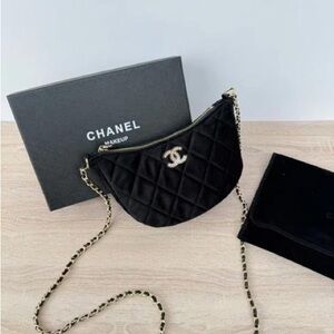GWP CC Makeup Black Quilted Suede Crescent Crossbody Bag with Gold Chain